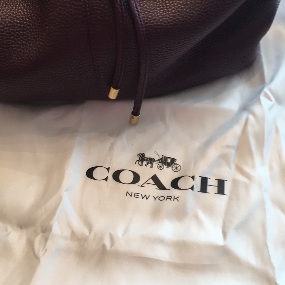 Coach - Picture 2 of 3
